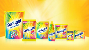 Image showing a variety of Sunlight detergent products in different packaging formats and sizes